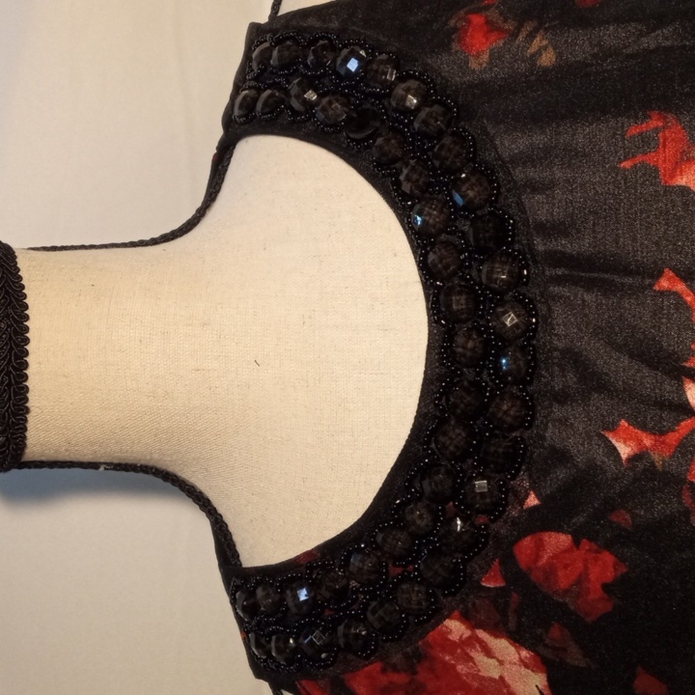 MELROSE MIDI DRESS - Picture 3 of 11